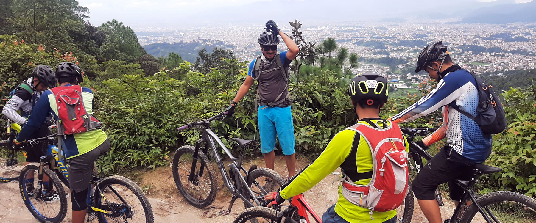 biking-tour-ktm-1.jpg